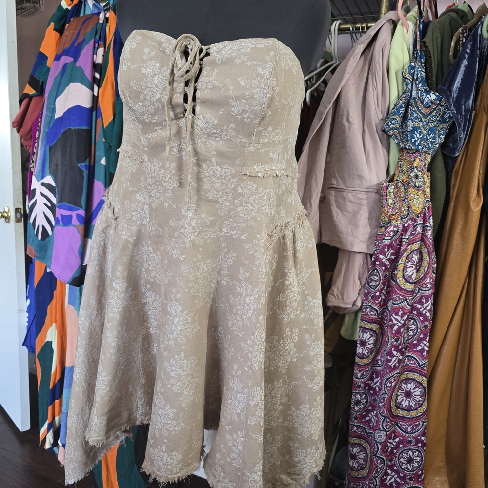 Anthropologie Elegant Cream Strapless Dress (Have Optional Strap